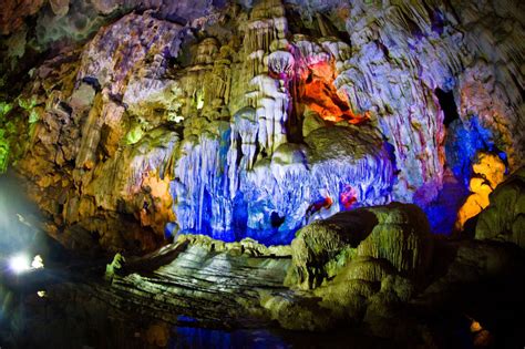 23 newly discovered caves in Ha Long Bay to be named