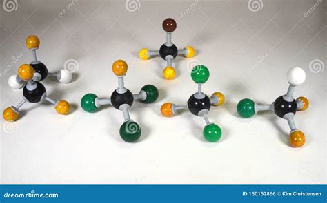 Chlorofluorocarbons Examples