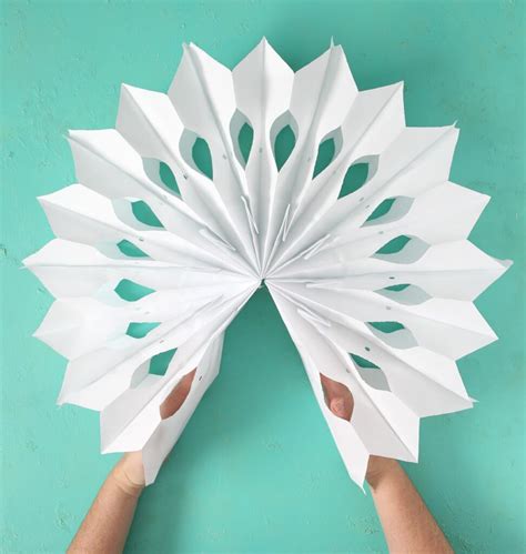 Easy Crafts To Make With Paper