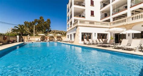 Uyal Hotel Hoposa in Puerto Pollensa, Majorca | Holidays from £378pp ...