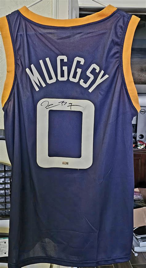 MDC Charity Auction of a Space Jam "Monstars" Muggsy Bogues Signed ...