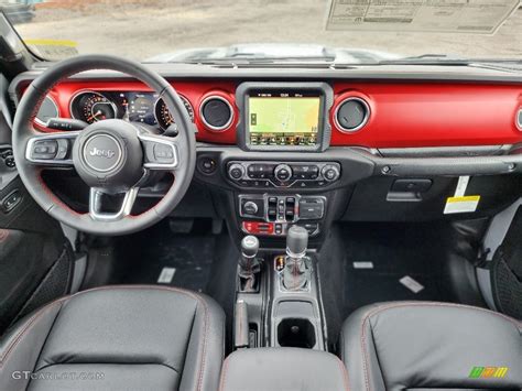 2023 Jeep Gladiator Rubicon 4x4 Black Dashboard Photo #145474206 | GTCarLot.com