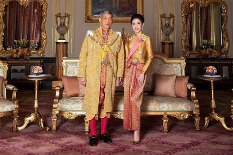 Thai king strips 'disloyal' new royal consort of titles | The Star