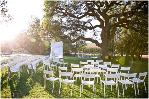 Wedding Photos at Babylonstoren in Paarl | Picturess