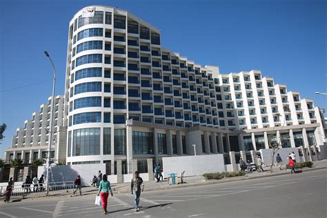 #EthiopianAirlines to build second airport hotel to up capacity to 1. ...