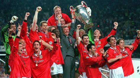 1999: cambiò tutto per il Manchester United | Sottoporta - ICI