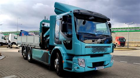 Volvo FE Electric – elektryczna wiosna w Volvo Trucks - Samochody Specjalne