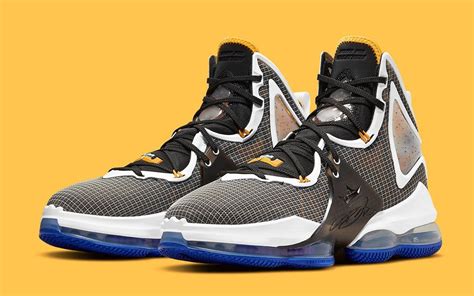 Official Images // Nike LeBron 19 "Hardwood Classic" | HOUSE OF HEAT