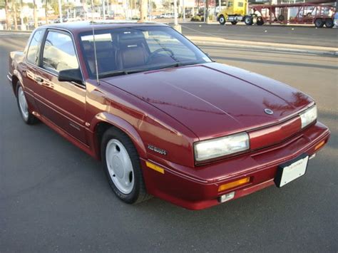 1988 Oldsmobile Cutlass Calais - Information and photos - MOMENTcar