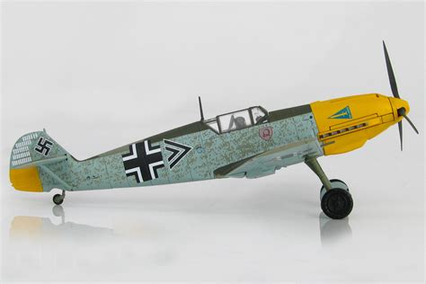 Модель самолета Hobby Master HA8711 Messerschmitt Bf 109E-4 1:48