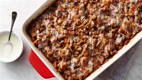 How to Make Pecan Praline French Toast Pudding Video - BettyCrocker.com