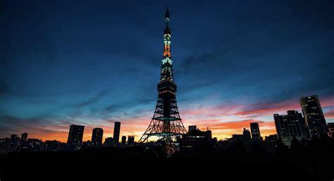 Tokyo Tower at Sunset : r/japanpics