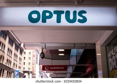 Optus Logo Vector (.SVG) Free Download