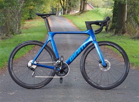 Giant Propel Advanced 2 Disc 2020 - S-TEC sports