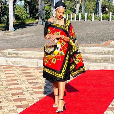 Swazi Traditional Attire: What To Know About It (2022) | Eucarl Wears ...