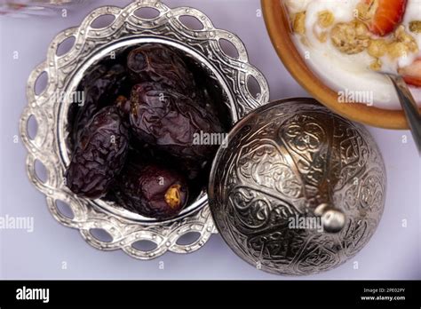 Dates - Ramadan Food Stock Photo - Alamy