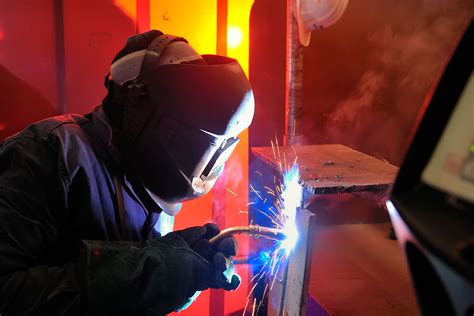 Advanced Gas Metal Arc Welding (GMAW) and Flux Cored Arc Welding (FCAW) - Baker Technical Institute