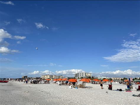 5 Amazing Beaches Near Kissimmee, Florida - ALWAYS ON THE SHORE