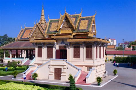 Travel: The Royal Palace Phnom Penh — 3ten — a lifestyle blog