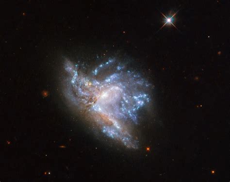 Hubble Image of the Week - Colliding Galaxies