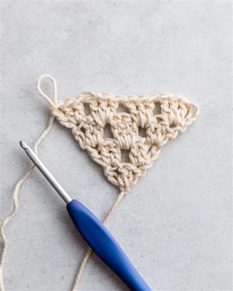 How to Crochet a Bandana + Free Easy Pattern - Sarah Maker