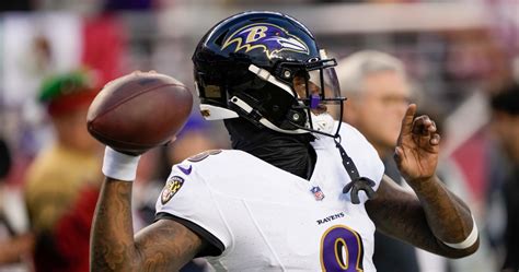 Lamar Jackson, Ravens Defense Celebrated by NFL Fans in Rout vs. Brock ...