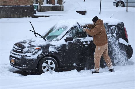 Thousands without power across Central NY as April storm brings heavy snow and rain - syracuse.com