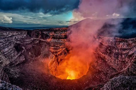 Extraordinary Earth: How Nicaragua's Masaya Volcano helps cool the ...