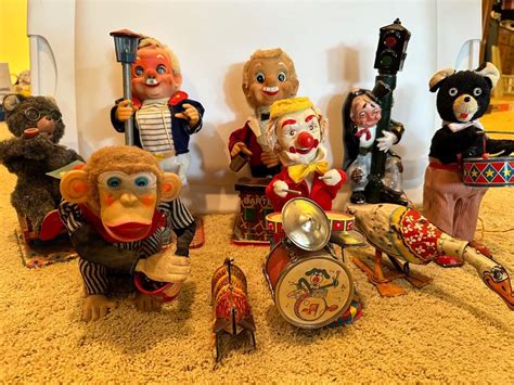 Vintage circus and toy collection | EstateSales.org