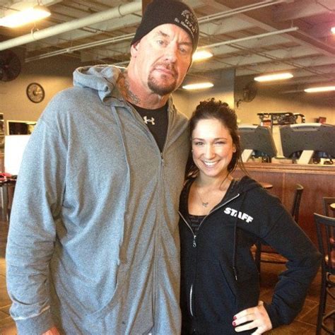 WWE: Meet The Undertaker's son in a rare photo with his dad ...