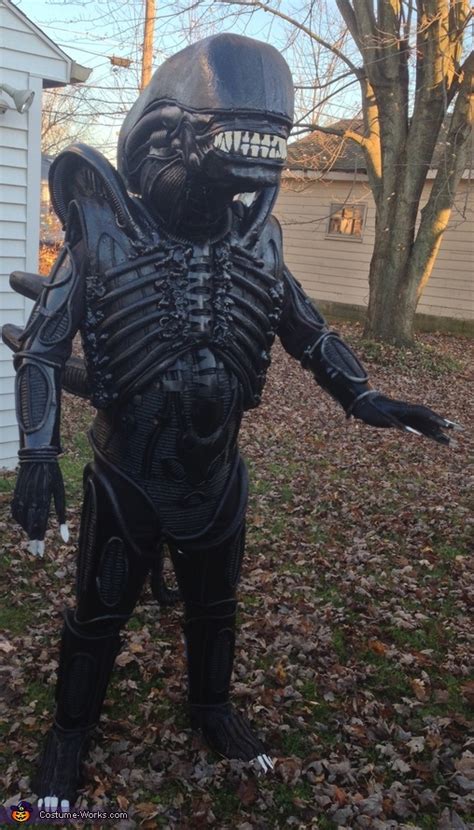 Alien Xenomorph Costume | Unique DIY Costumes