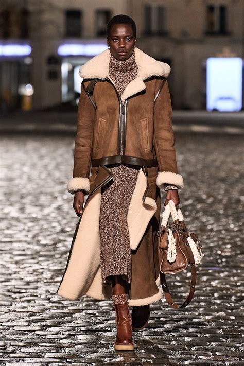 Chloé Fall Winter 2021-22 Fashion Show