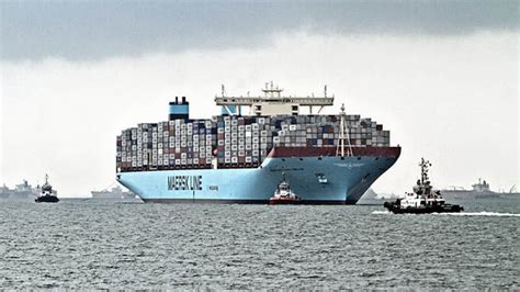 Maersk history timeline | Maersk