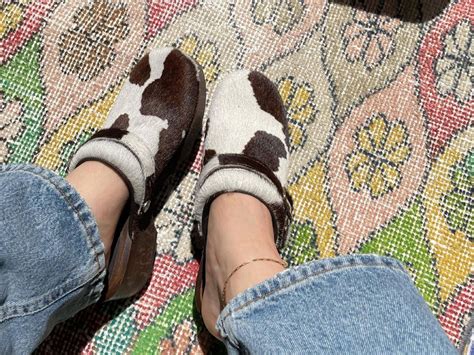 The 30 Best Clogs to Shop This Season | Who What Wear