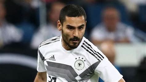 Gundogan admits Germany are still 'a bit insecure'