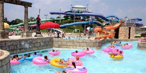 10 Best Beach Water Parks for Families | Family Vacation Critic