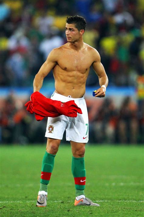 The 30 Hottest Soccer Players at the World Cup | Ronaldo shirtless ...