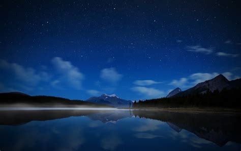 Night Landscape Wallpaper Mobile #juz | Night landscape, Night sky wallpaper, Night scenery