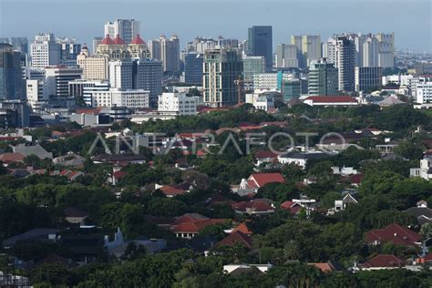 KEBUTUHAN RUANG TERBUKA HIJAU DI JAKARTA | ANTARA Foto