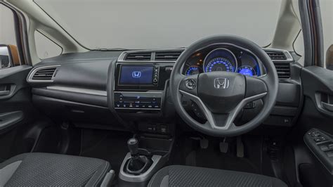 Honda WR-V Photo, Honda WRV Dashboard Image - CarWale