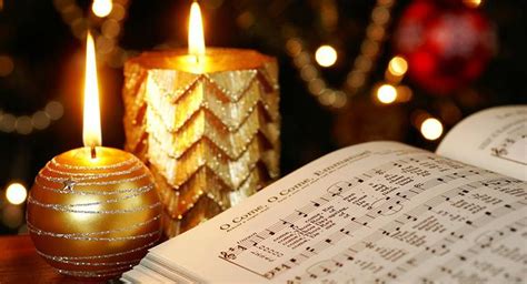 Chants de Noël à l'église de S. Aniello à Naples entre les traditions ...