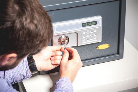 Safe Locksmith Atlanta | Safe Unlocking Service - The Atlanta Locksmith