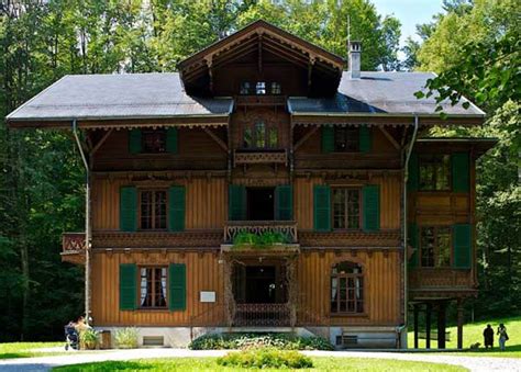 The Swiss Chalet - Design for the Arts & Crafts House | Arts & Crafts ...