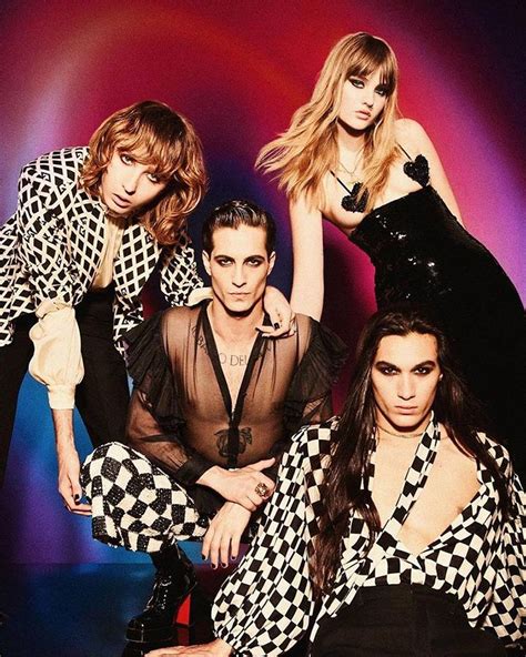 MANESKIN Mammamia: le foto+belle dei Maneskin Damiano, Victoria & co | Style