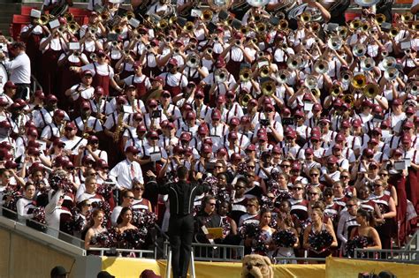 Outback Bowl on Twitter: "When the whole squad shows up. 😎…