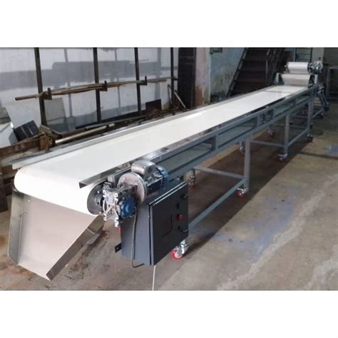 Flat Belt Conveyor at Rs 364000/piece | Sector 3 | Rewari | ID: 2852571382462