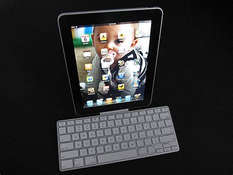 Review: Apple iPad Keyboard Dock