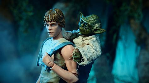 Hasbro: Star Wars Black Series Luke Skywalker and Yoda (Jedi Training ...