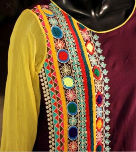 Sindhi culture dresses