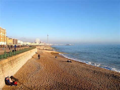 Hove Beach © Simon Carey :: Geograph Britain and Ireland